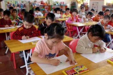 Hà Nội quá tải học sinh lớp 6